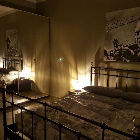 Apartament Saint George'S House Centro-Stazione-Ospedali Alessandria Zewnętrze zdjęcie