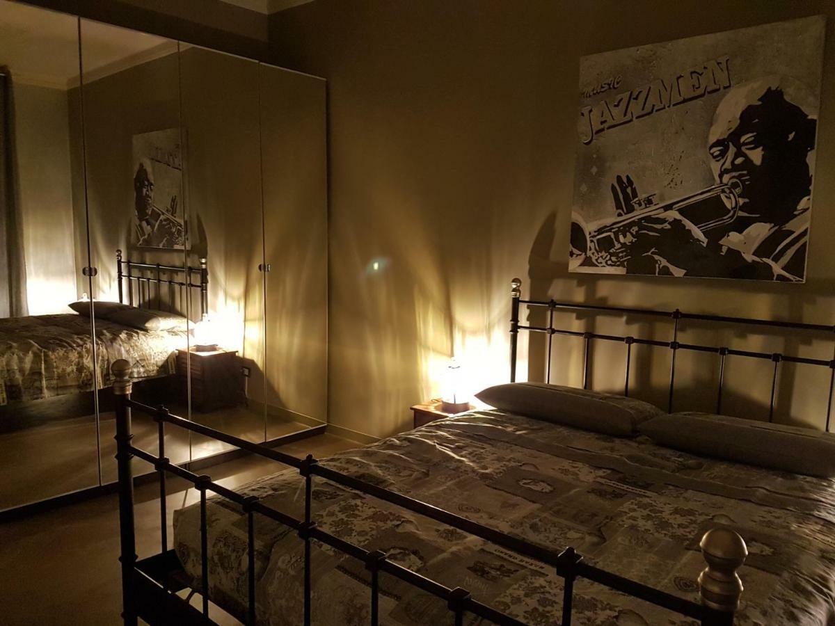Apartament Saint George'S House Centro-Stazione-Ospedali Alessandria Zewnętrze zdjęcie